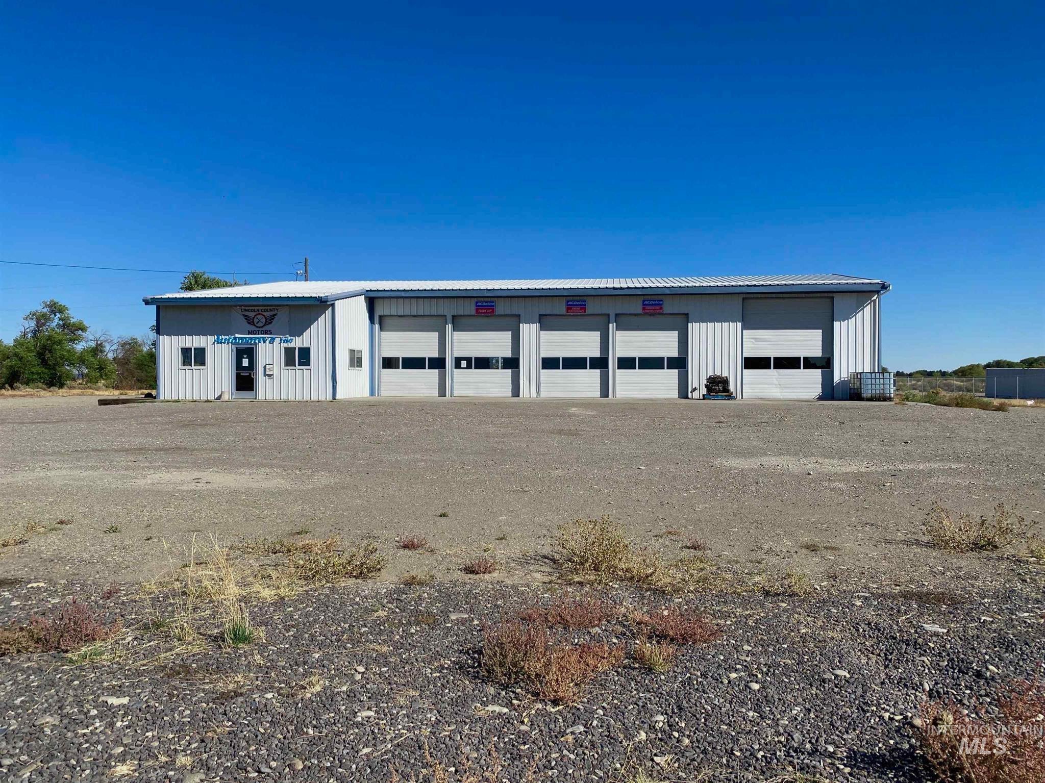 48 Highway 75 Property Photo 1