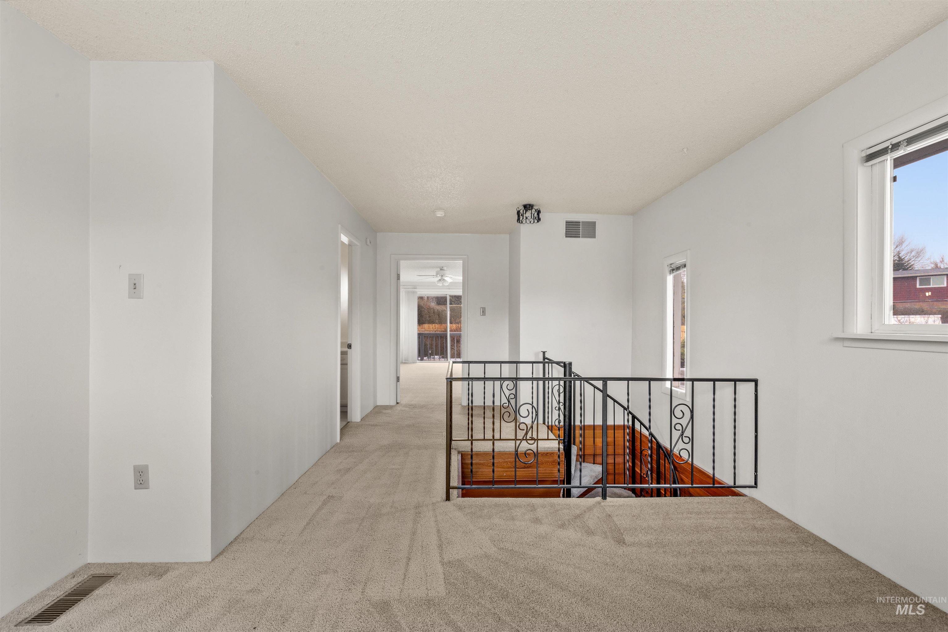 2810 9th Avenue Property Photo 20