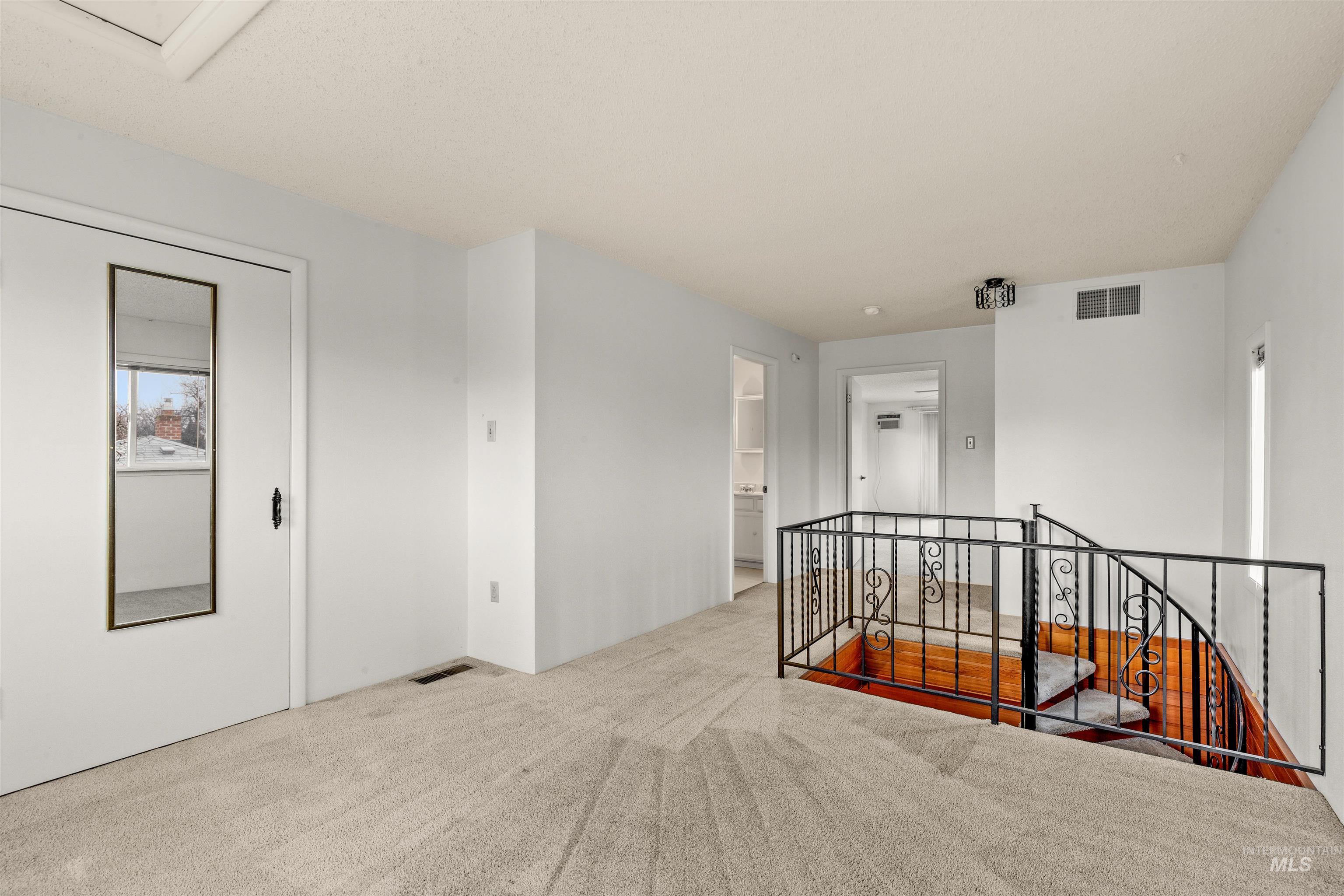 2810 9th Avenue Property Photo 21