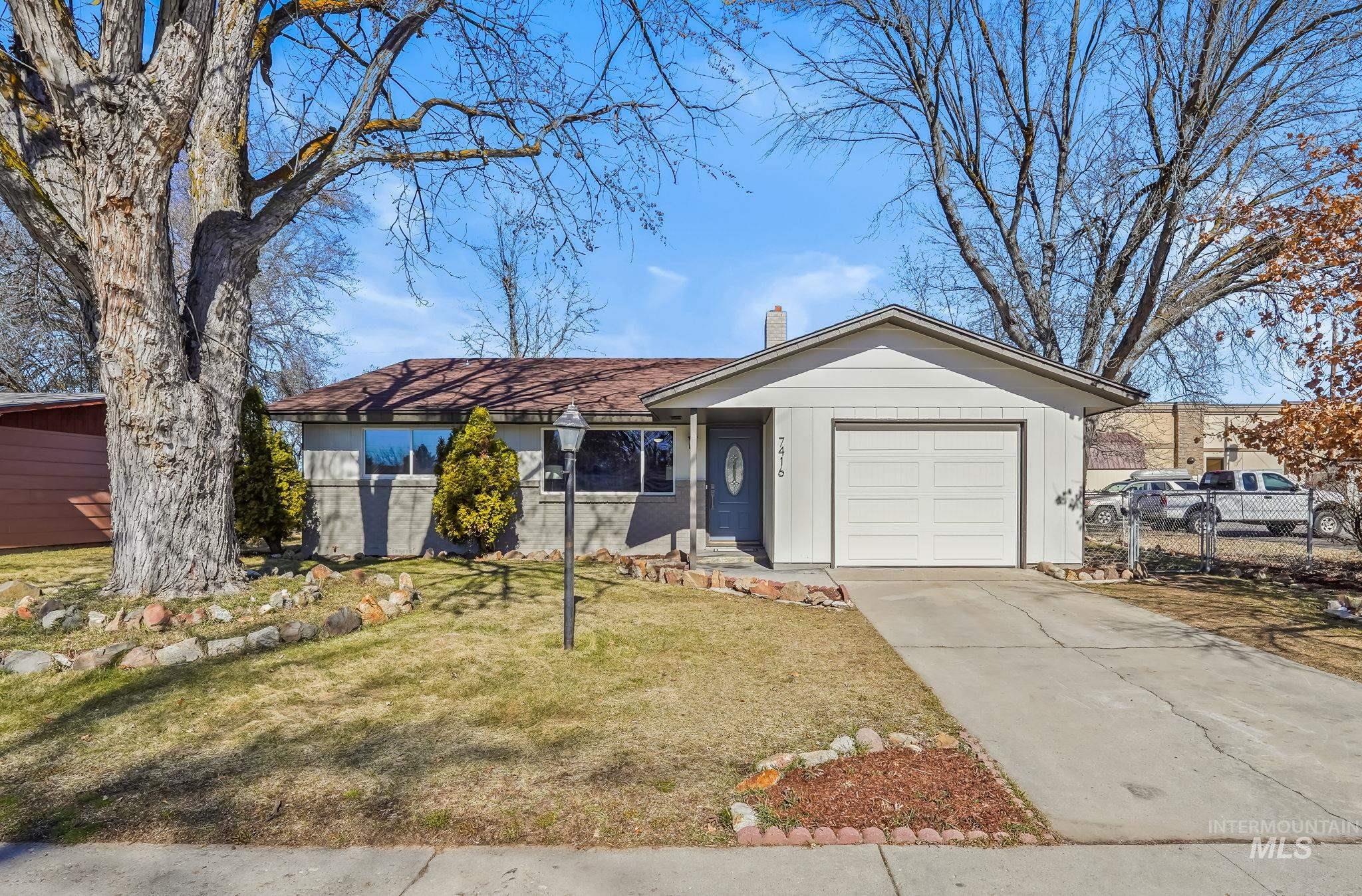 Colehaven Sub Real Estate Listings Main Image