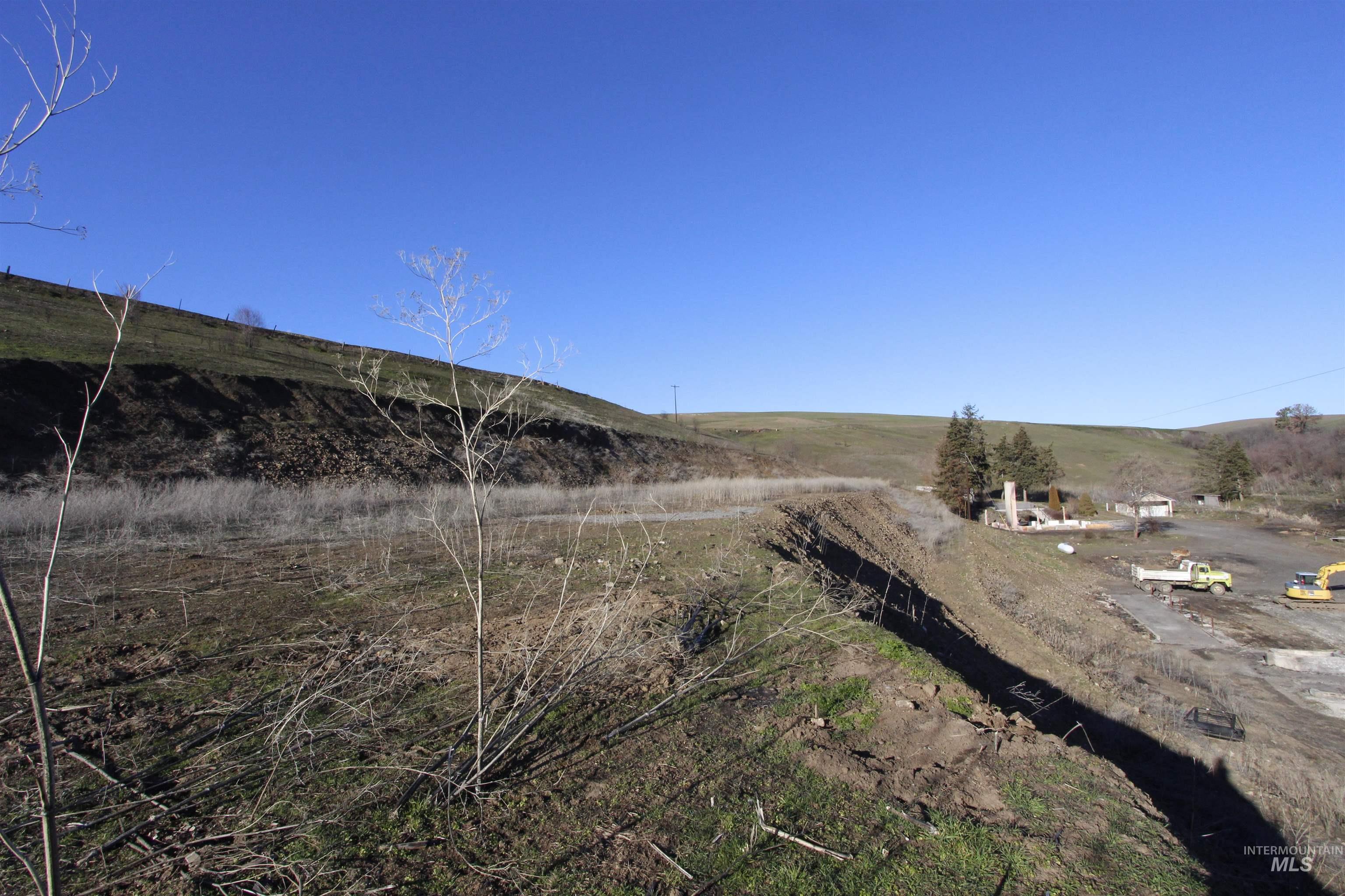 22236 Gunsmoke Canyon Property Photo 6