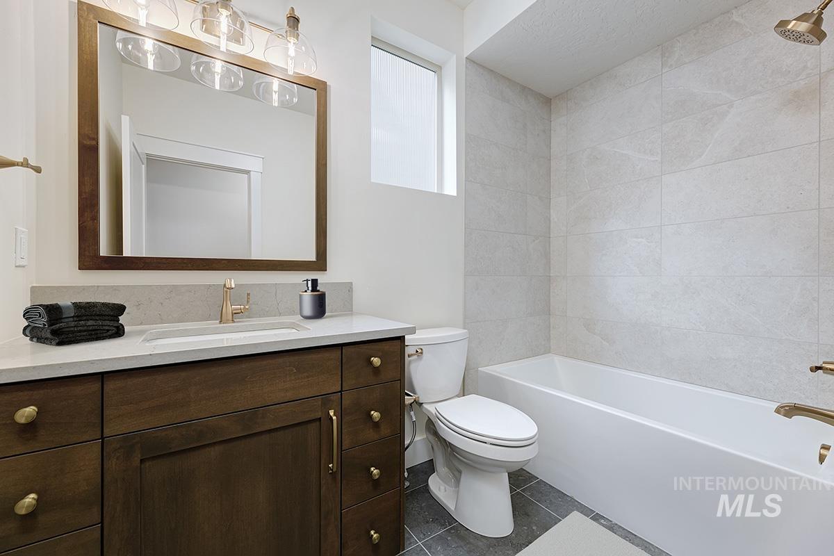 3449 E Englehart Dr. Property Photo 16