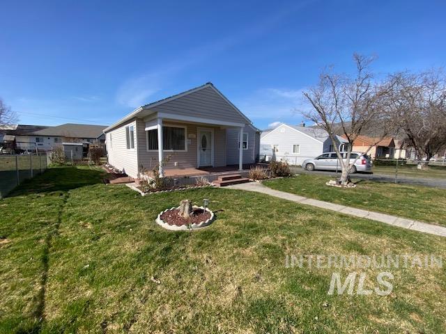 930 12th Street Property Photo