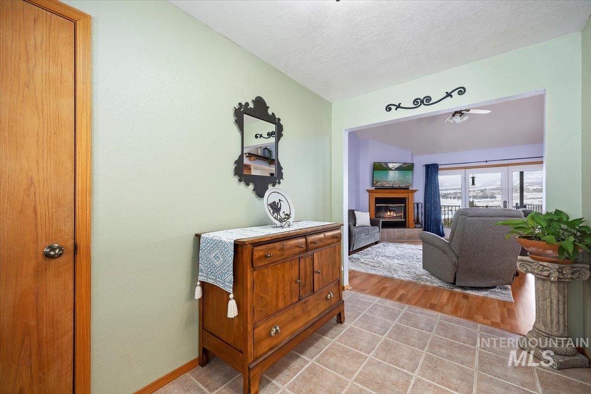 2750 South 850 East Property Photo 8