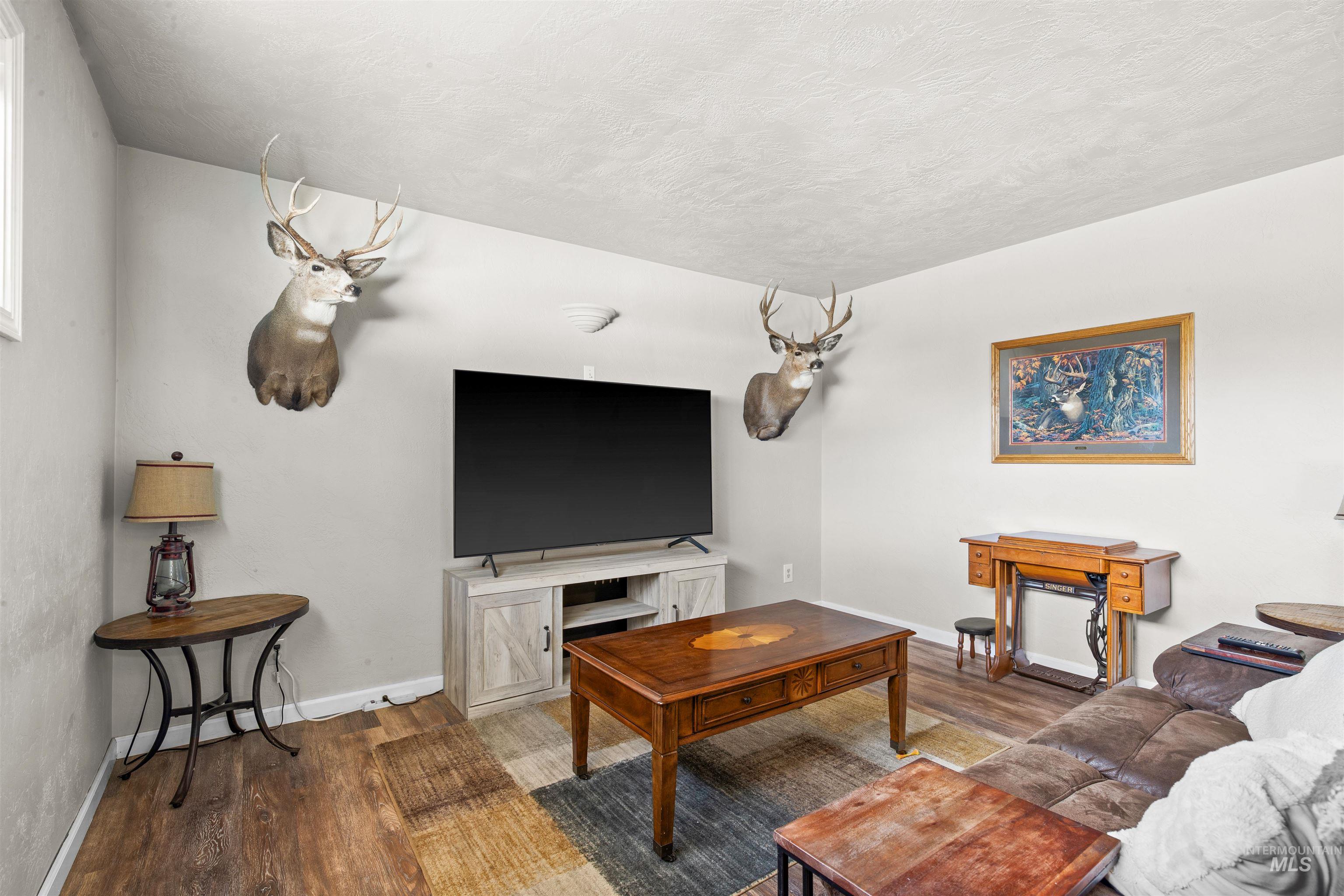 3320 10th Street Property Photo 10