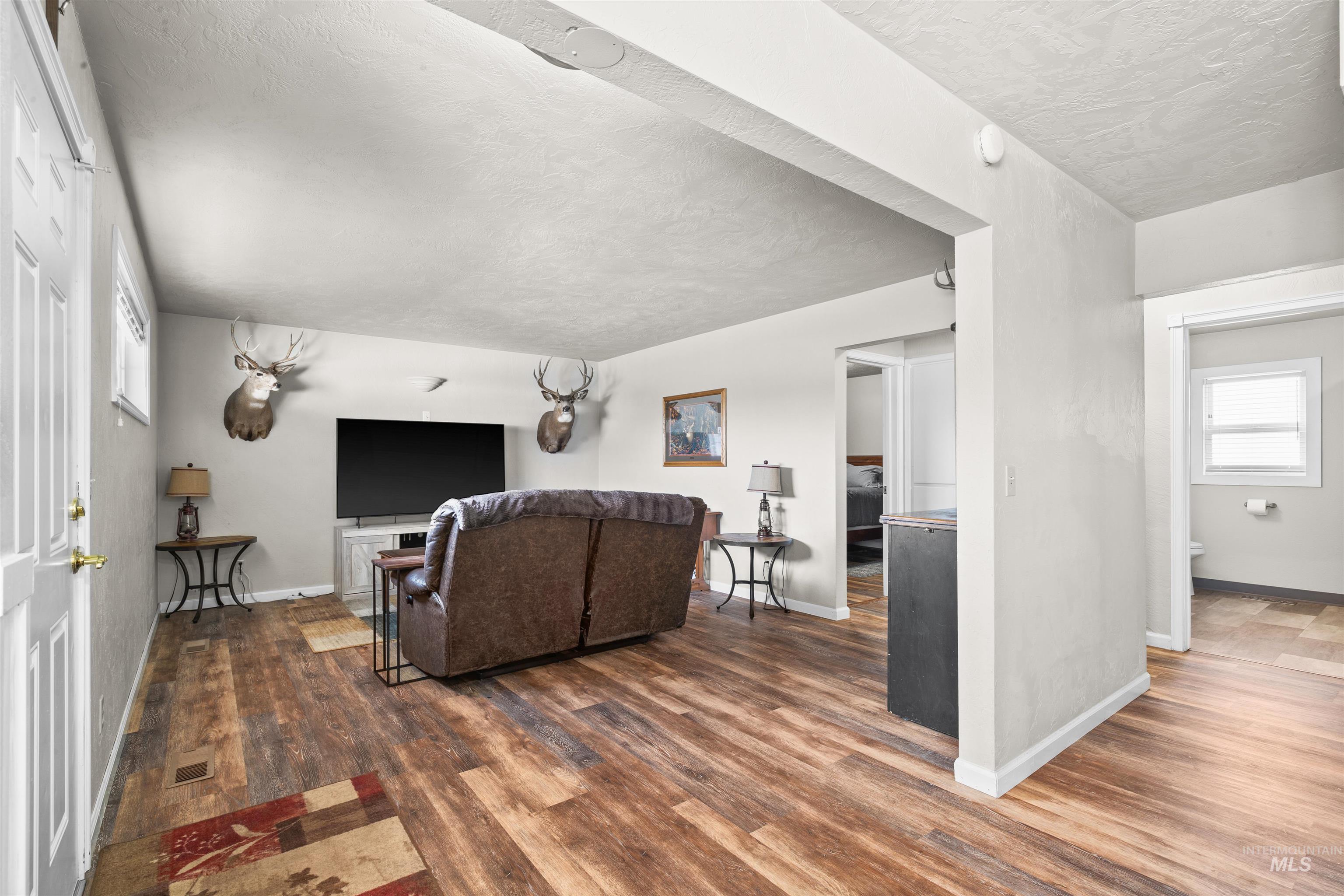 3320 10th Street Property Photo 11