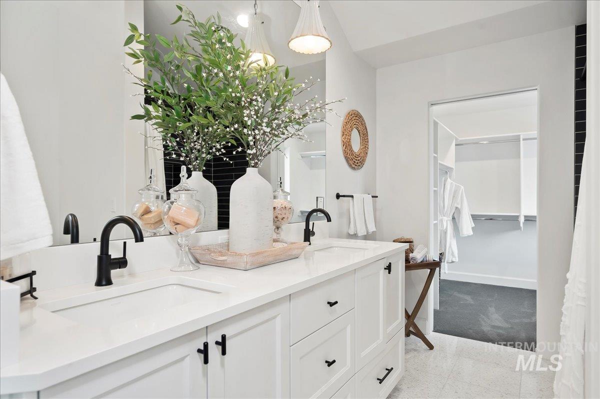 12597 Deer Ridge Trl Property Photo 27