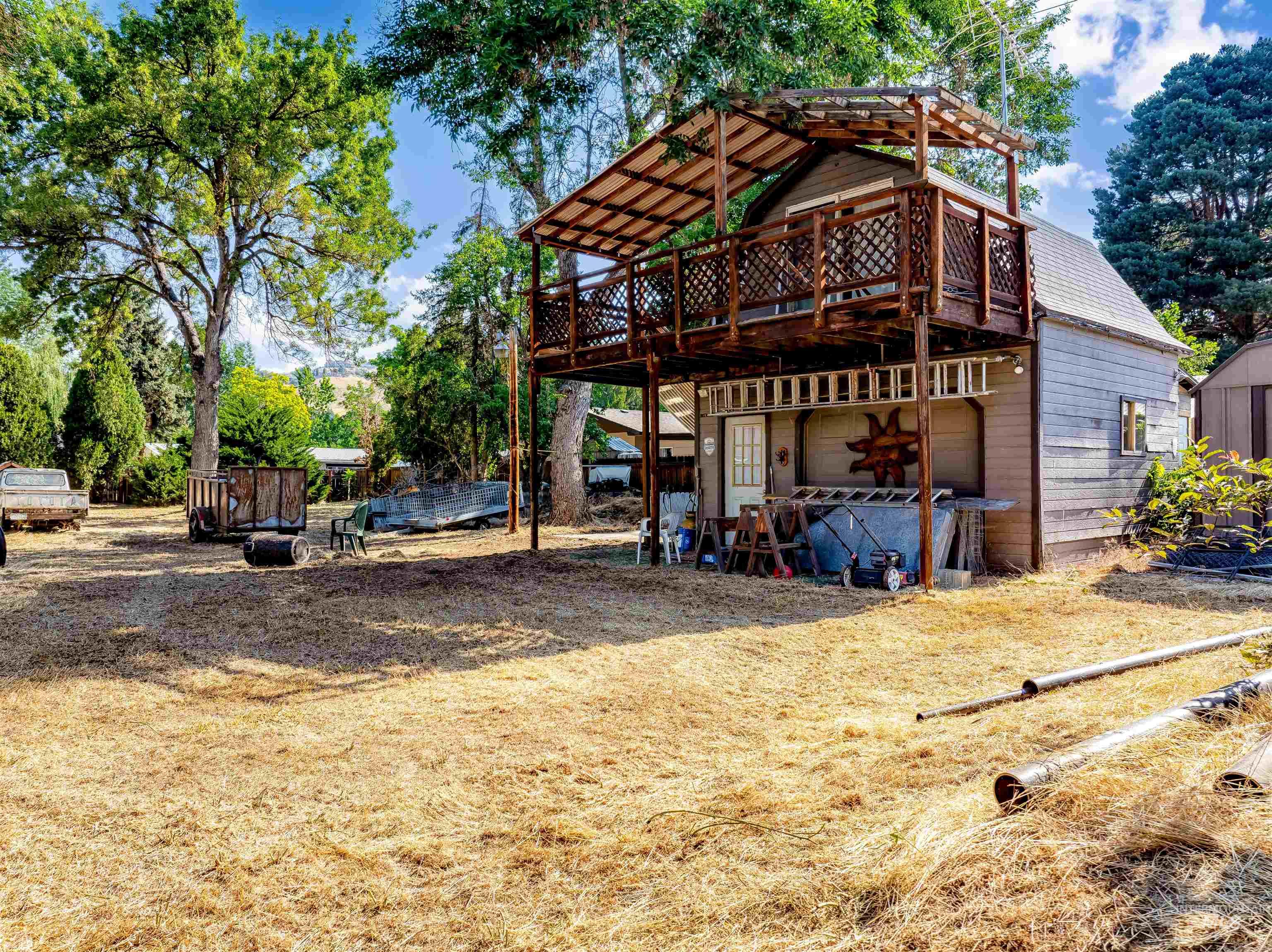 4302 Collister Ave Property Photo 9
