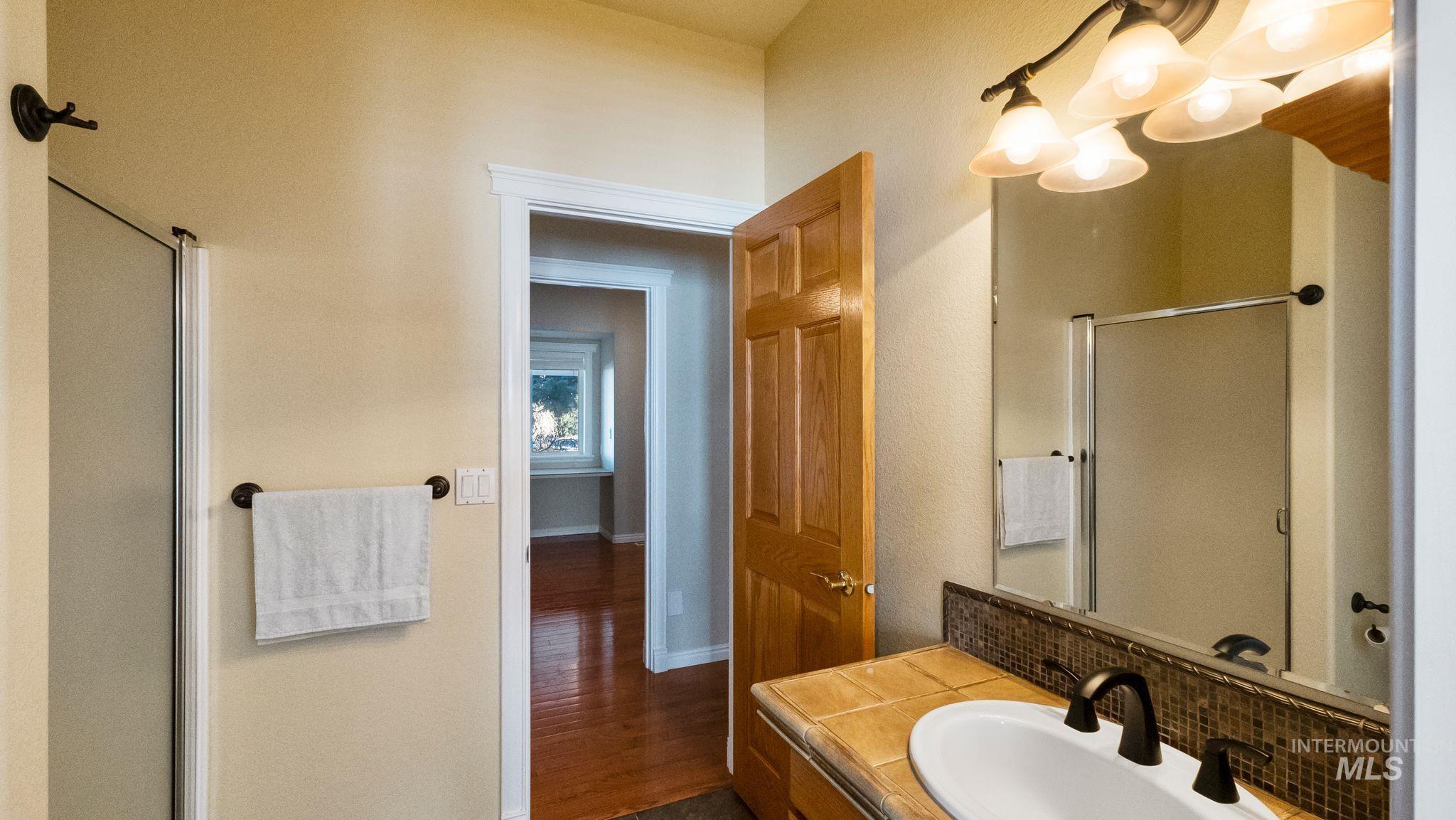 6491 N Hillsboro Property Photo 28