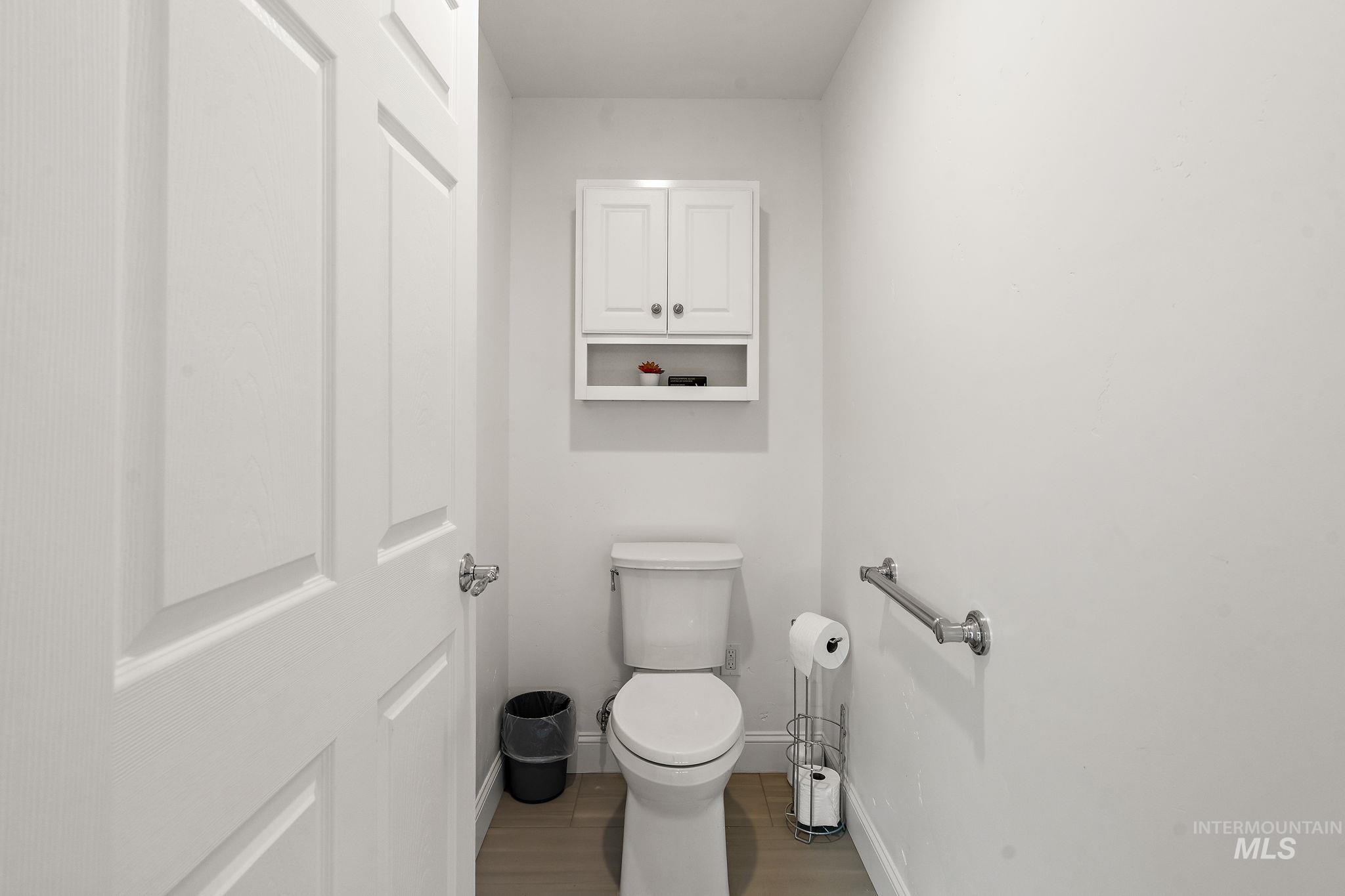 2030 W Waltman St Property Photo 24