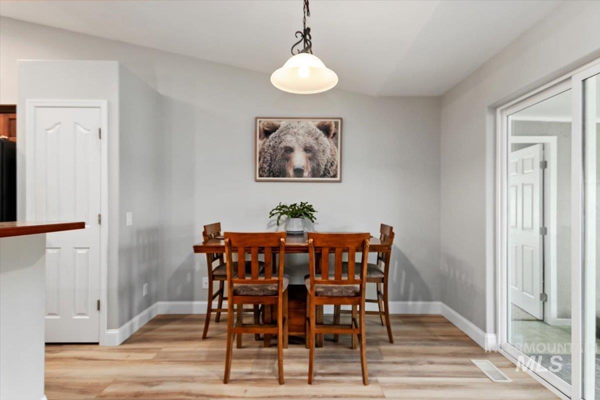 2468 E 3805 N Property Photo 11