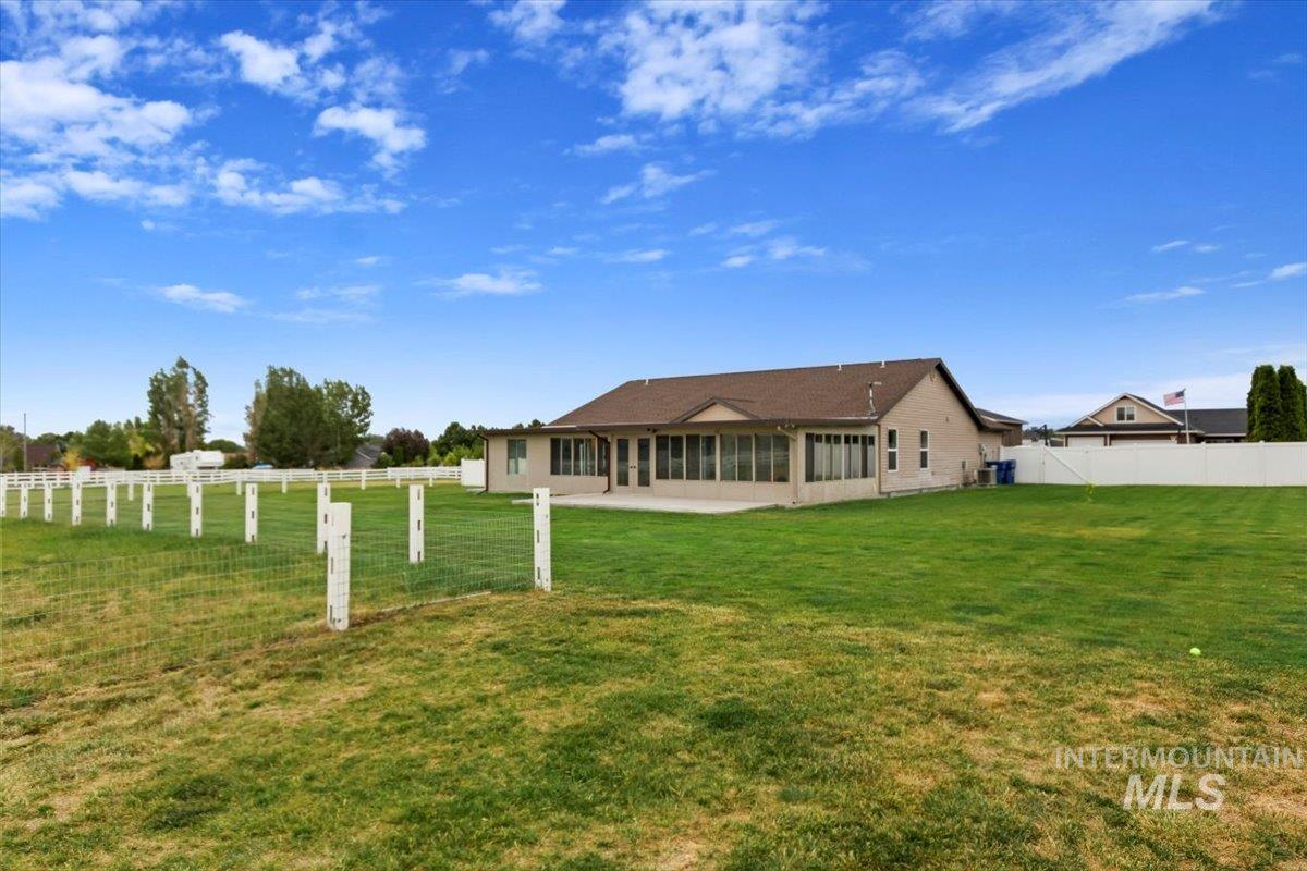 2468 E 3805 N Property Photo 27
