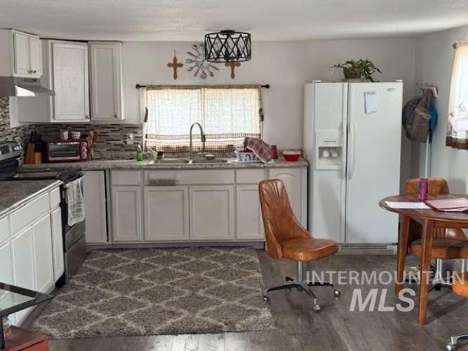 116 Knob Ln Property Photo 7