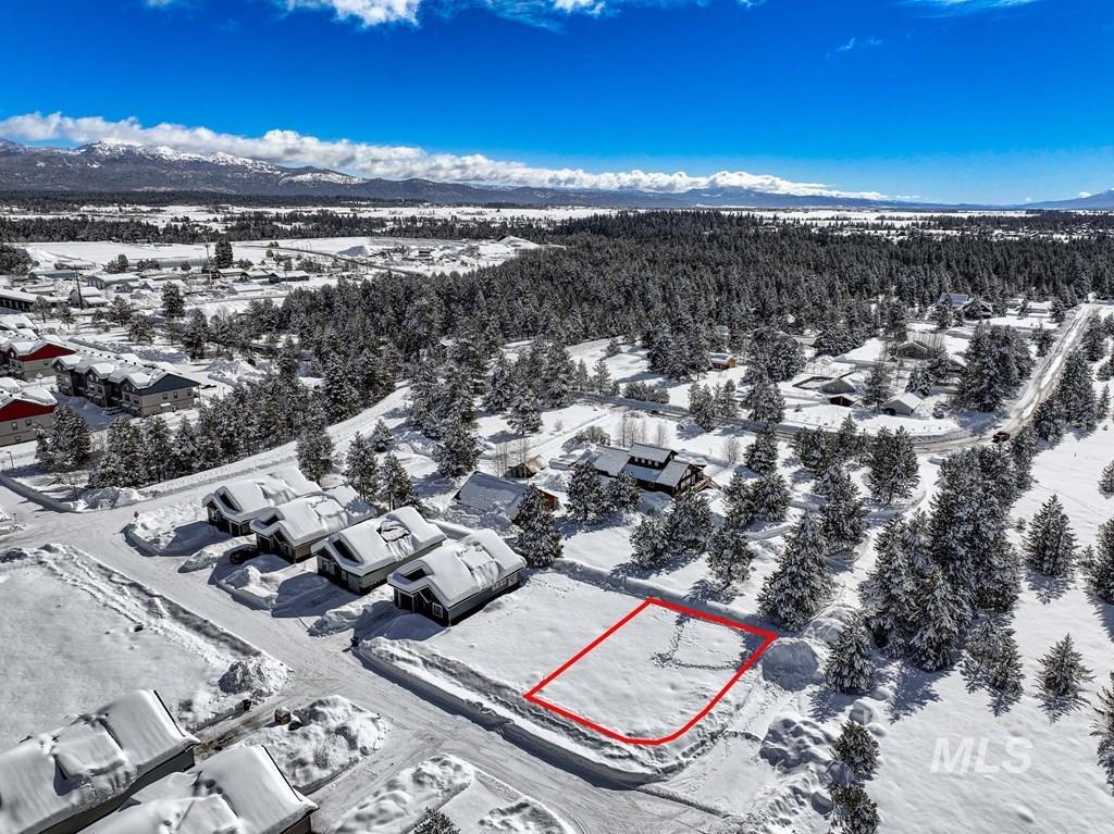 112 Bighorn Court Property Photo 11