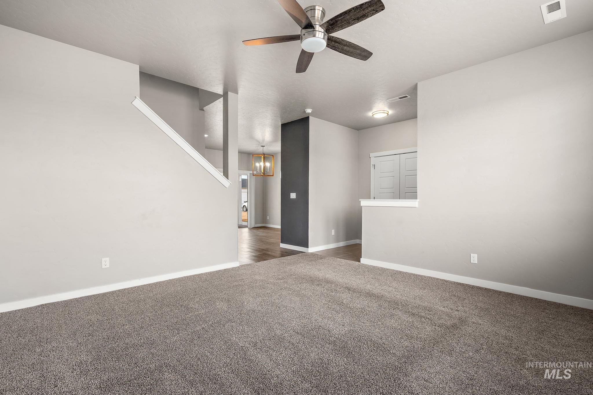5877 W Hamm Property Photo 14