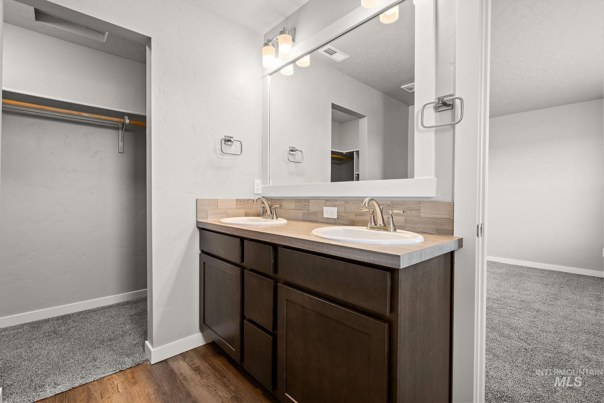 5877 W Hamm Property Photo 33