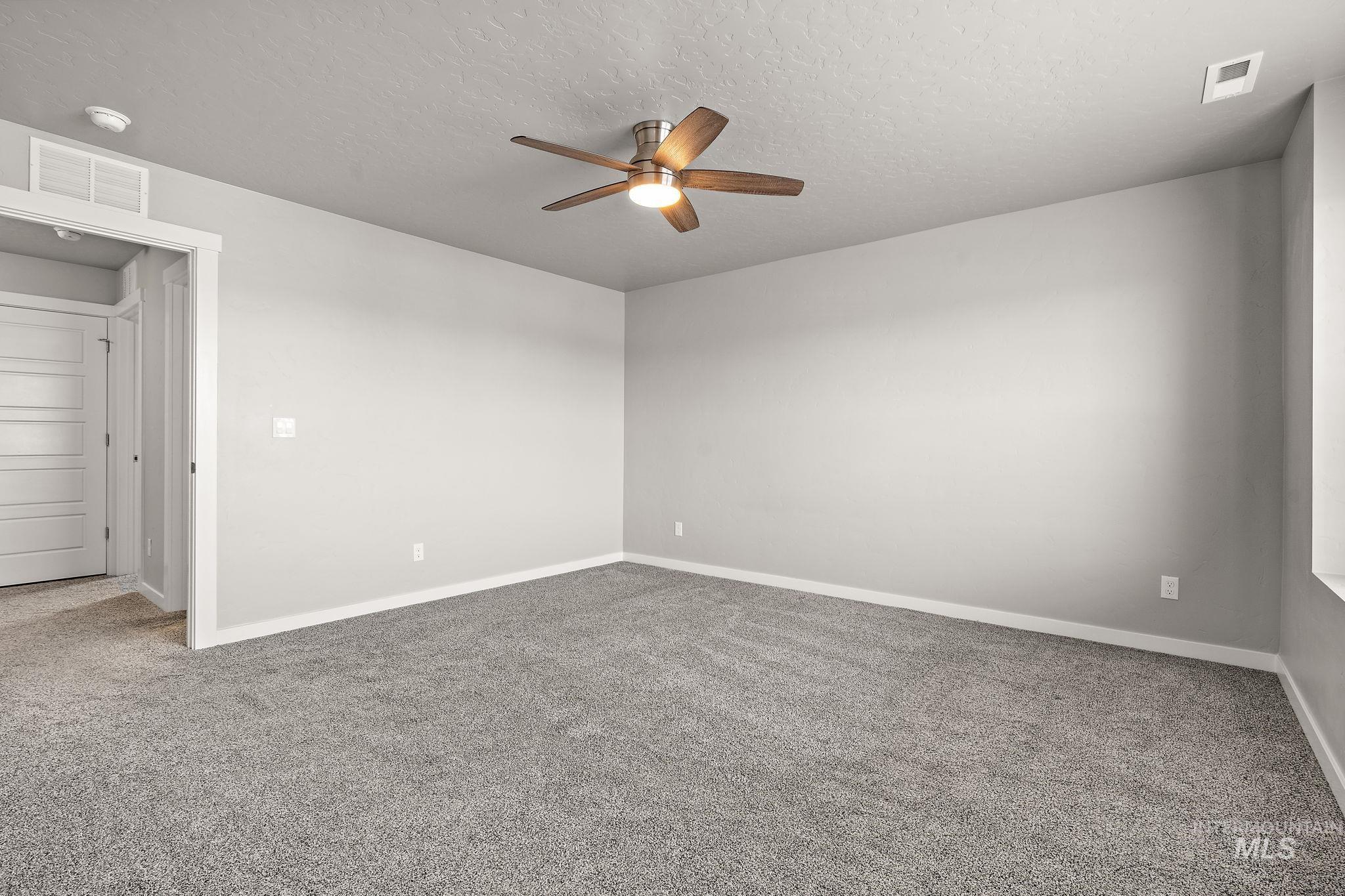 5877 W Hamm Property Photo 36