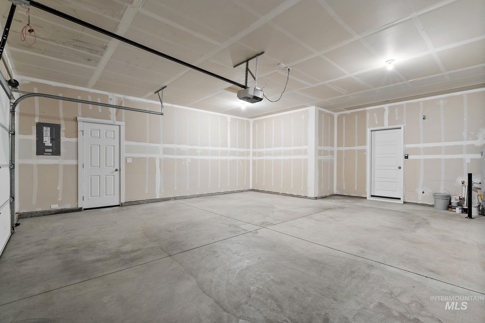 5877 W Hamm Property Photo 38