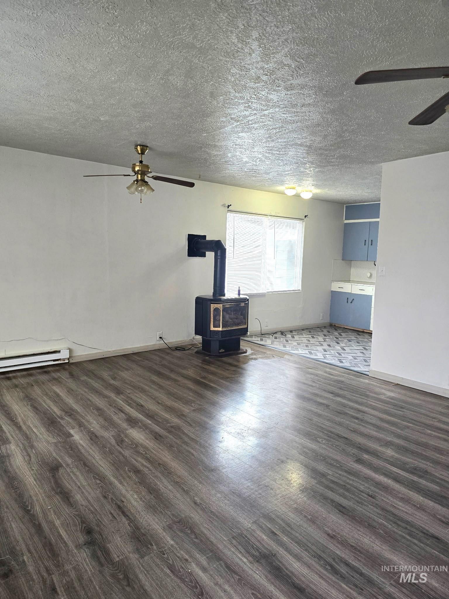 105 E Steet Property Photo 5
