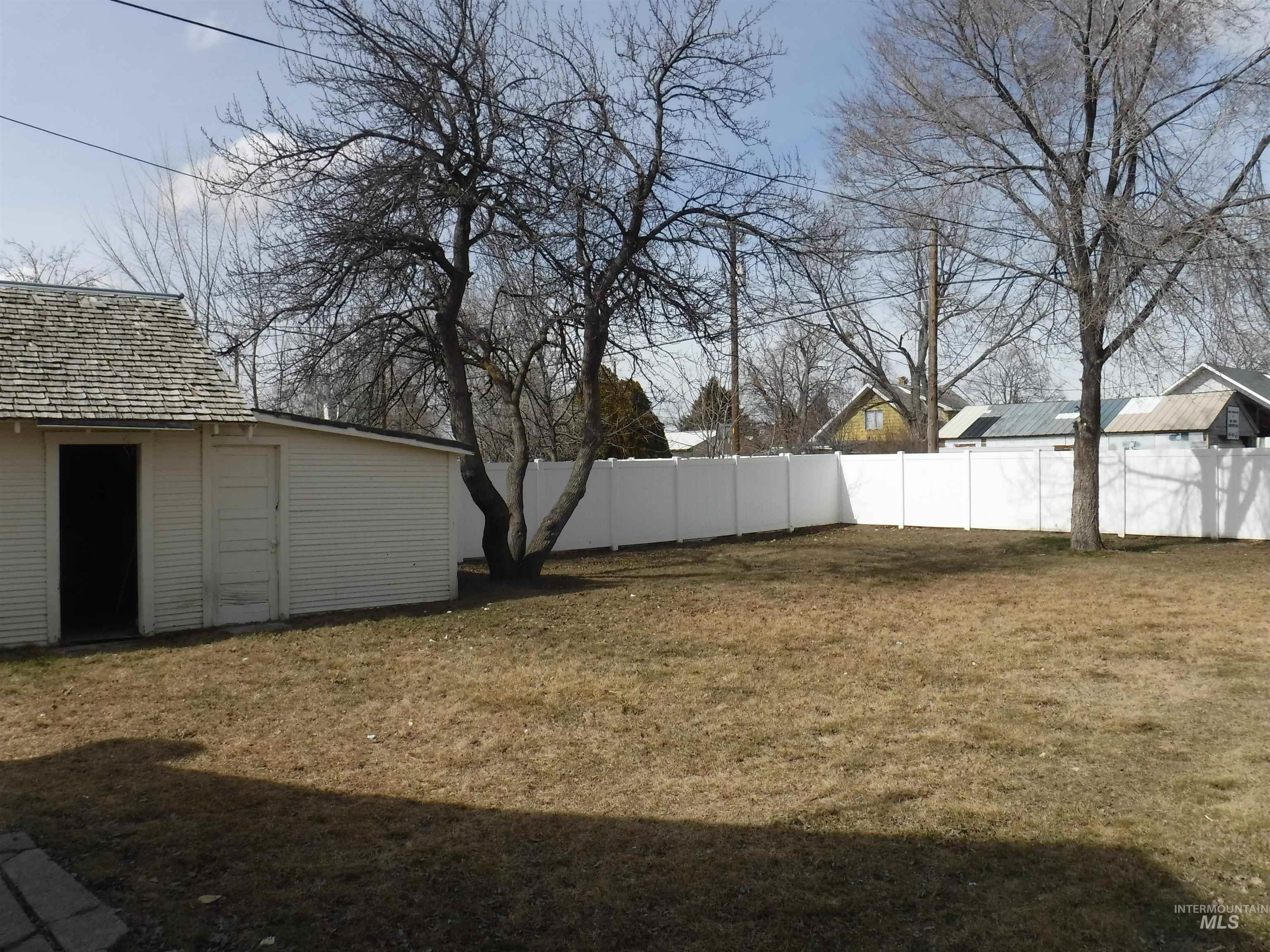 1010 6th Street Property Photo 17