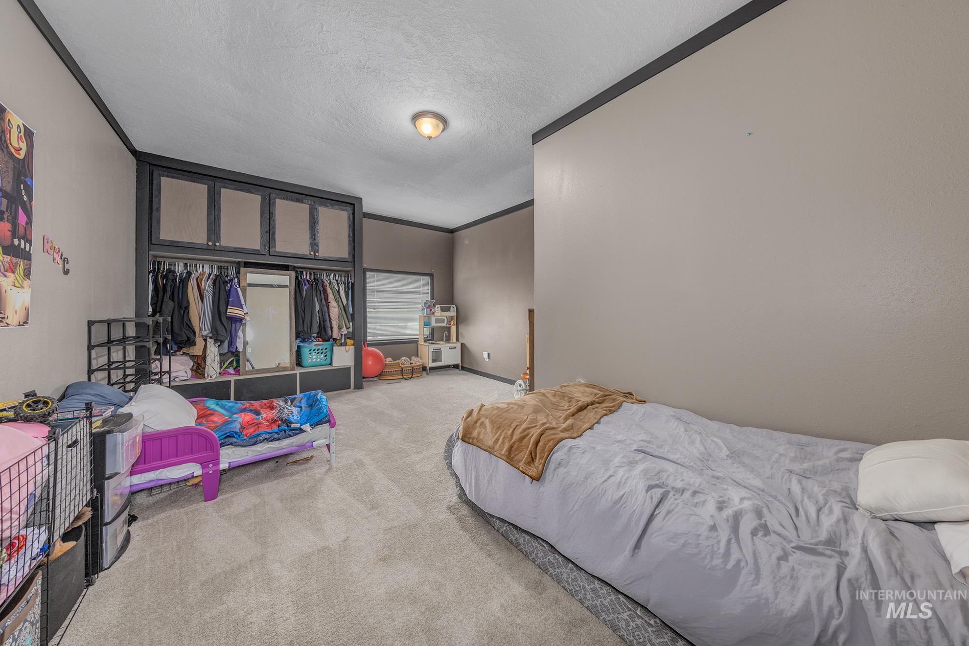 535 15th St. Property Photo 17