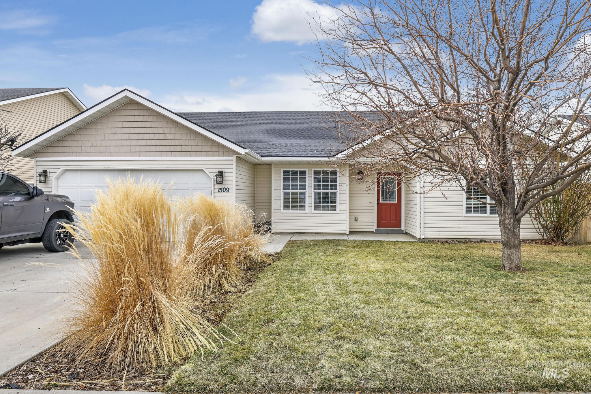 1509 N Cottonwood St Property Photo
