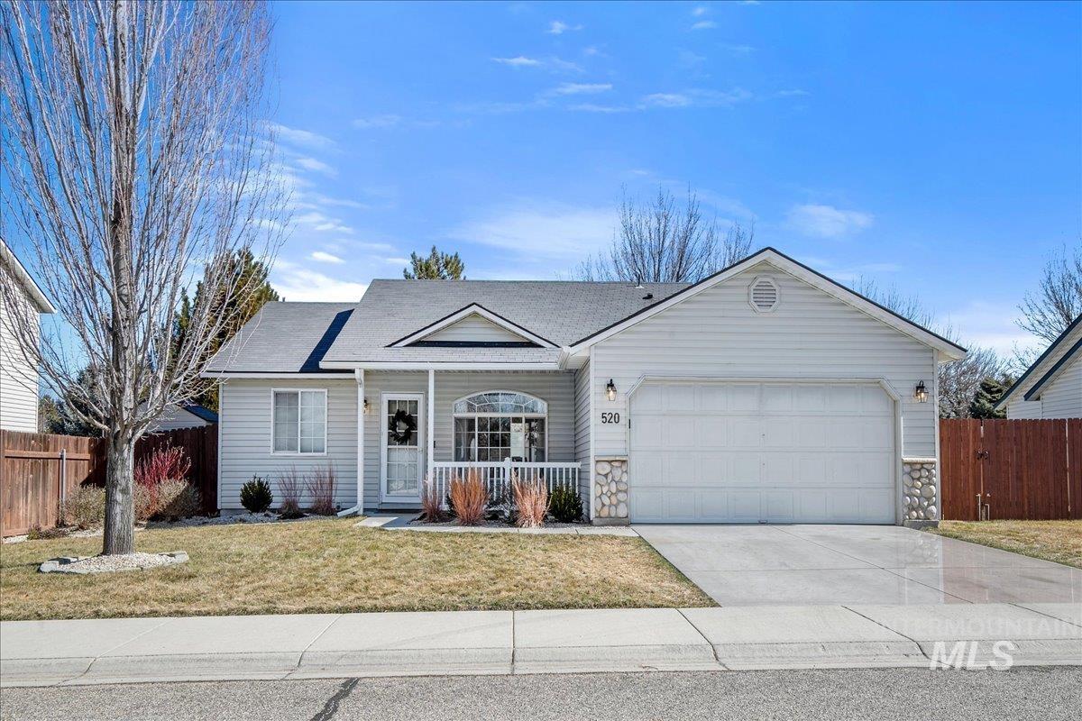 520 N Meldgold Ave Property Photo