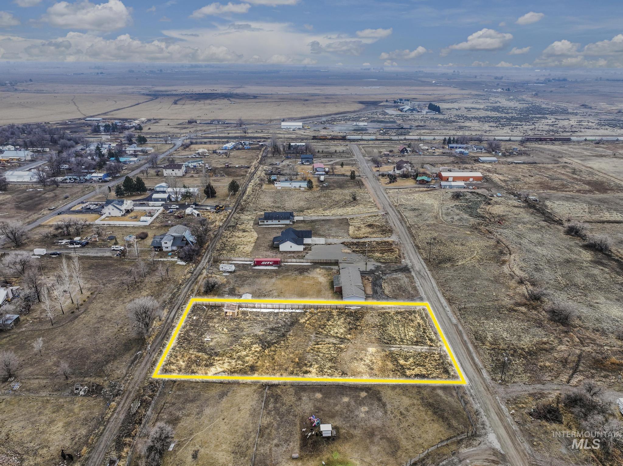 Tbd Waucanza St Lot A Property Photo 2