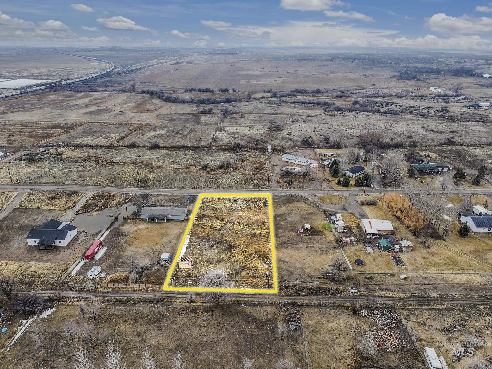 Tbd Waucanza St Lot A Property Photo 3