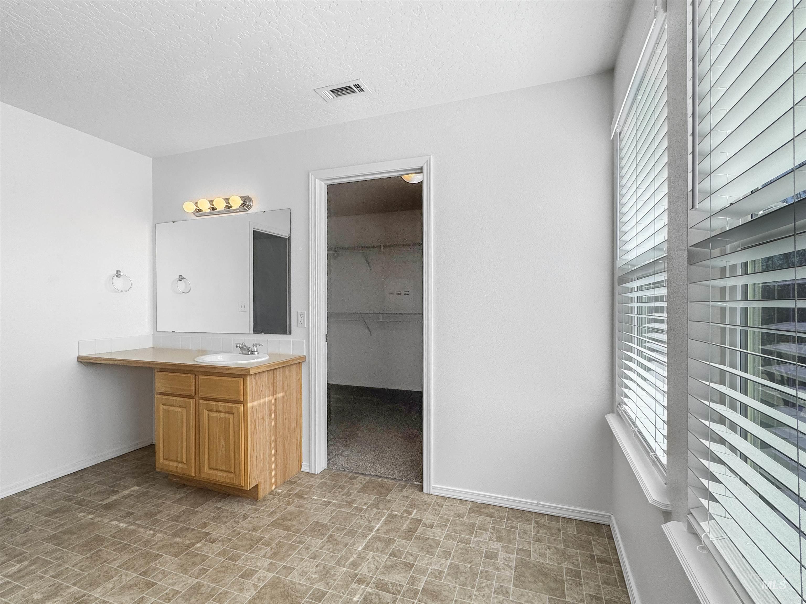 334 E Brush Gulch Property Photo 15