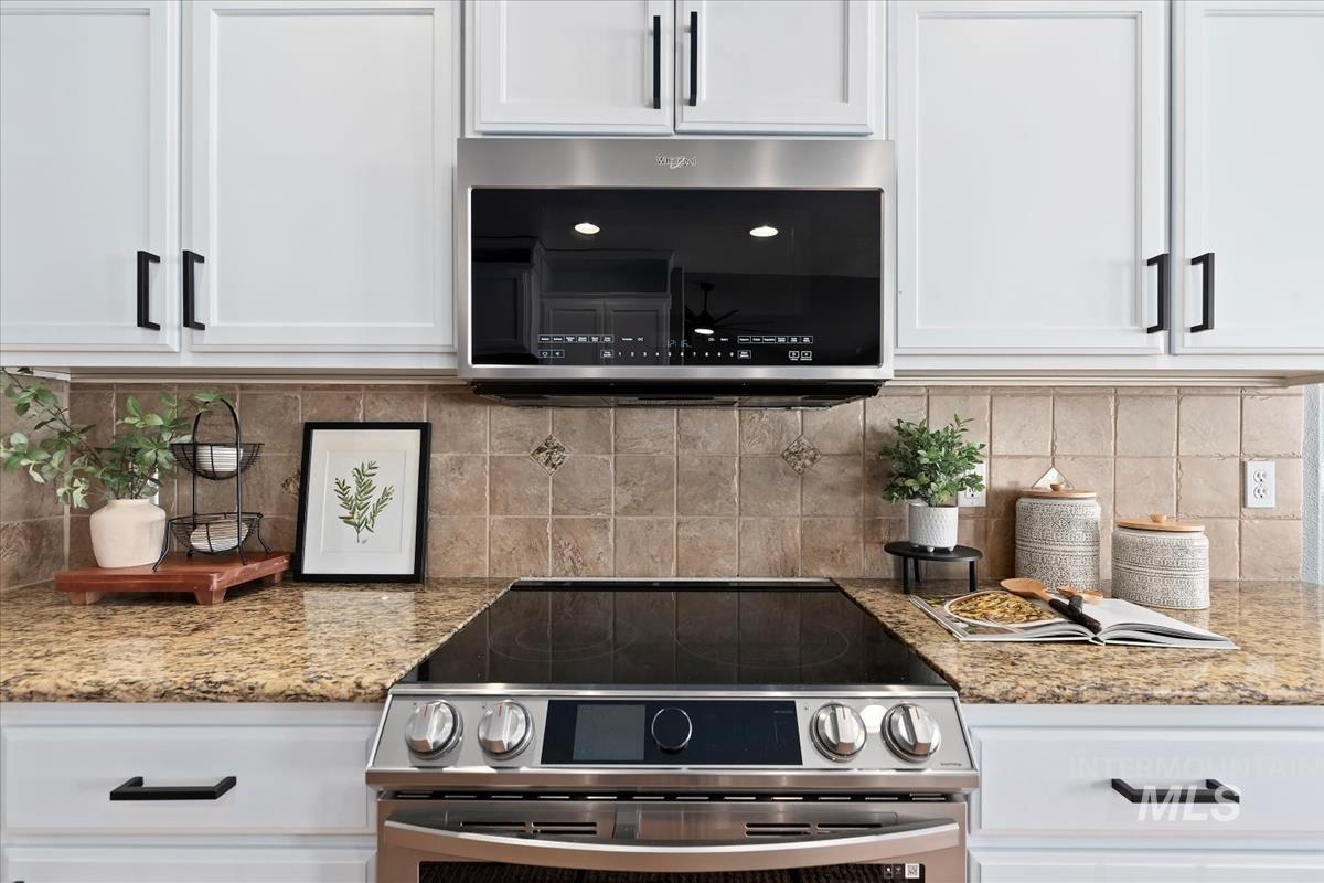 1461 Sagittarius Ct. Property Photo 8
