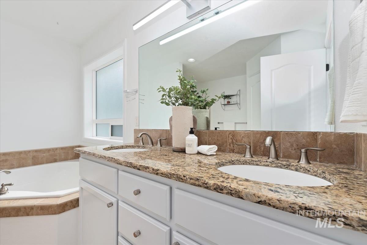 1461 Sagittarius Ct. Property Photo 16