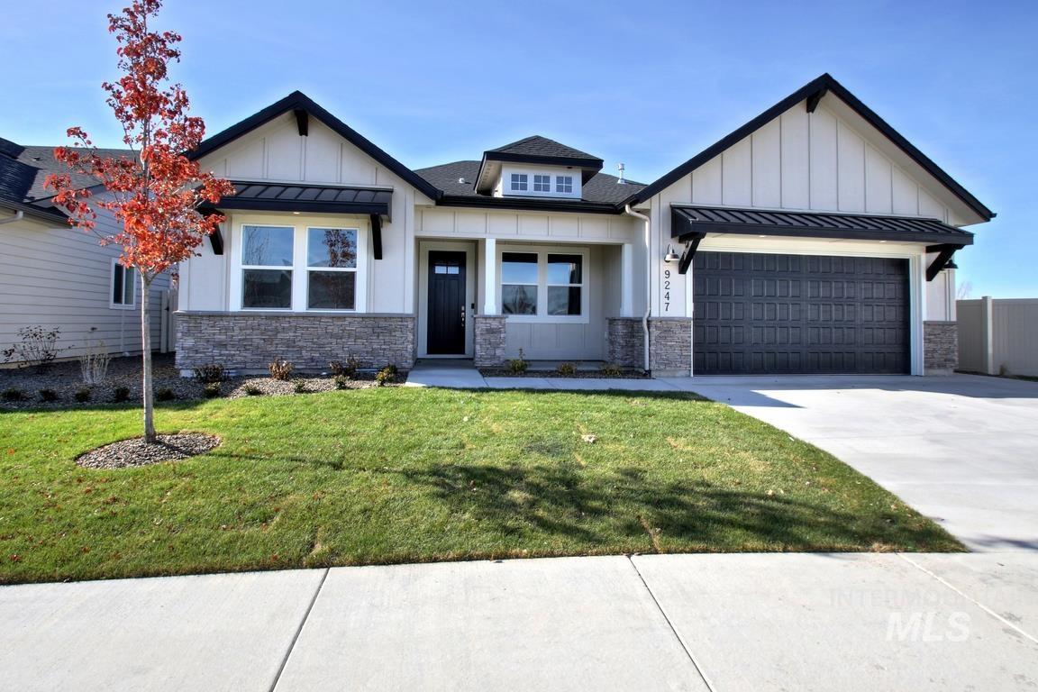 1351 E Andes Drive Property Photo