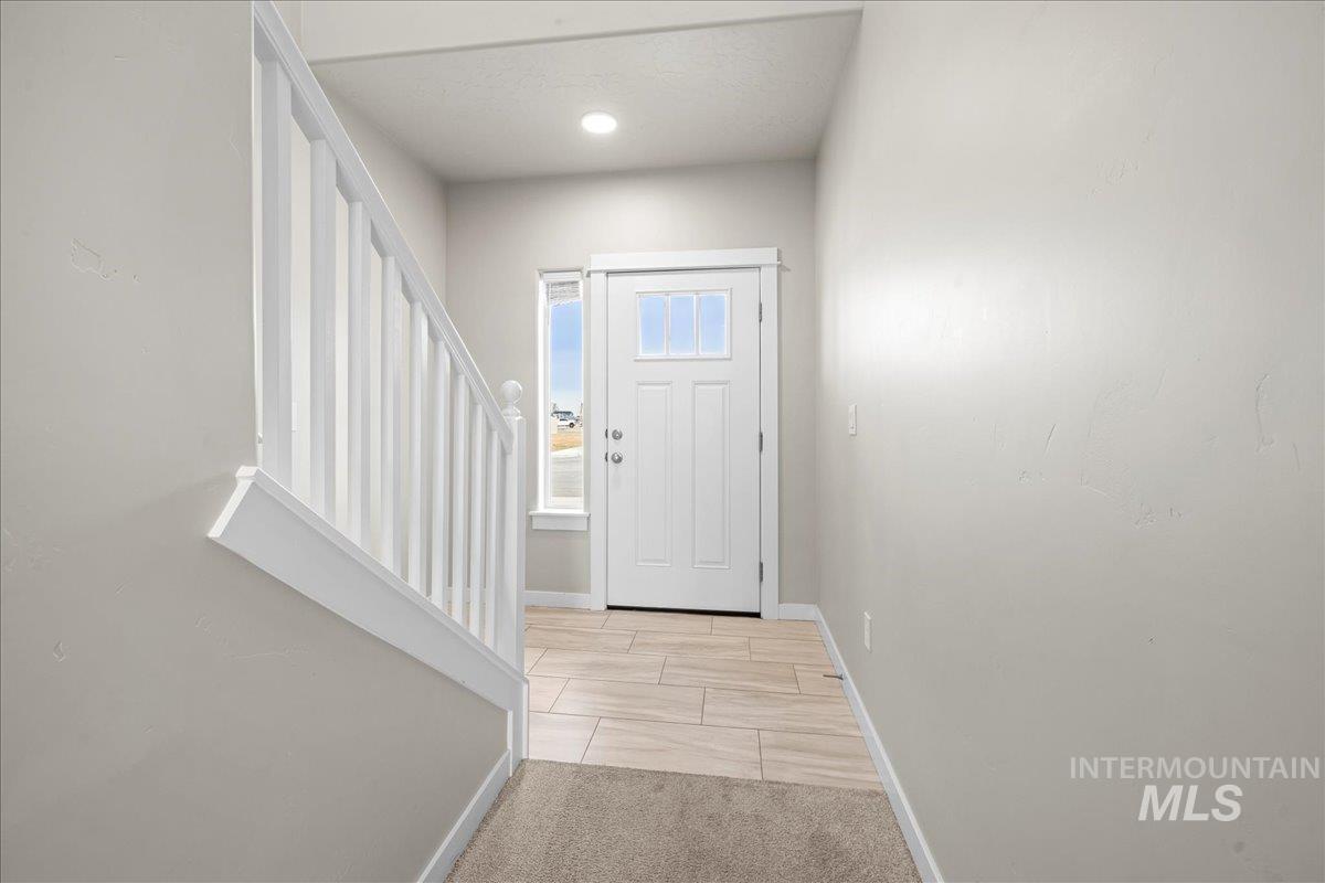 2205 E Tugela Falls Ct Property Photo 5