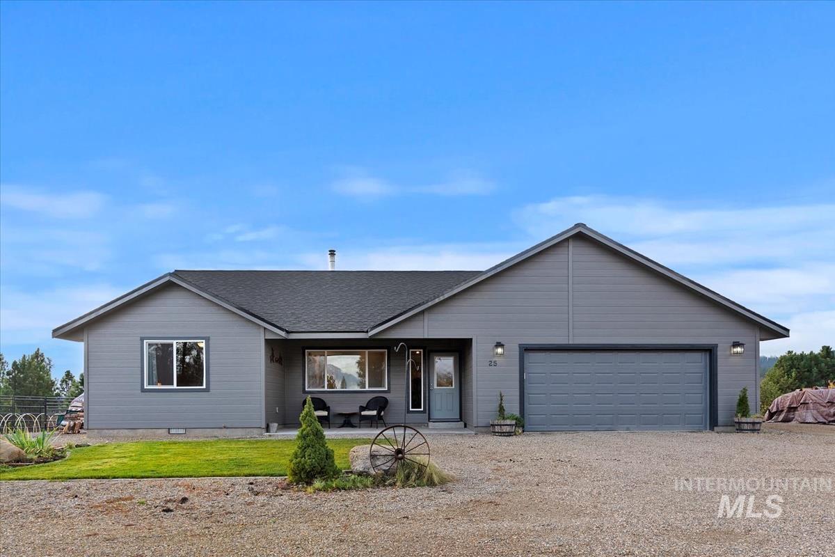 25 Skyline Lane Property Photo
