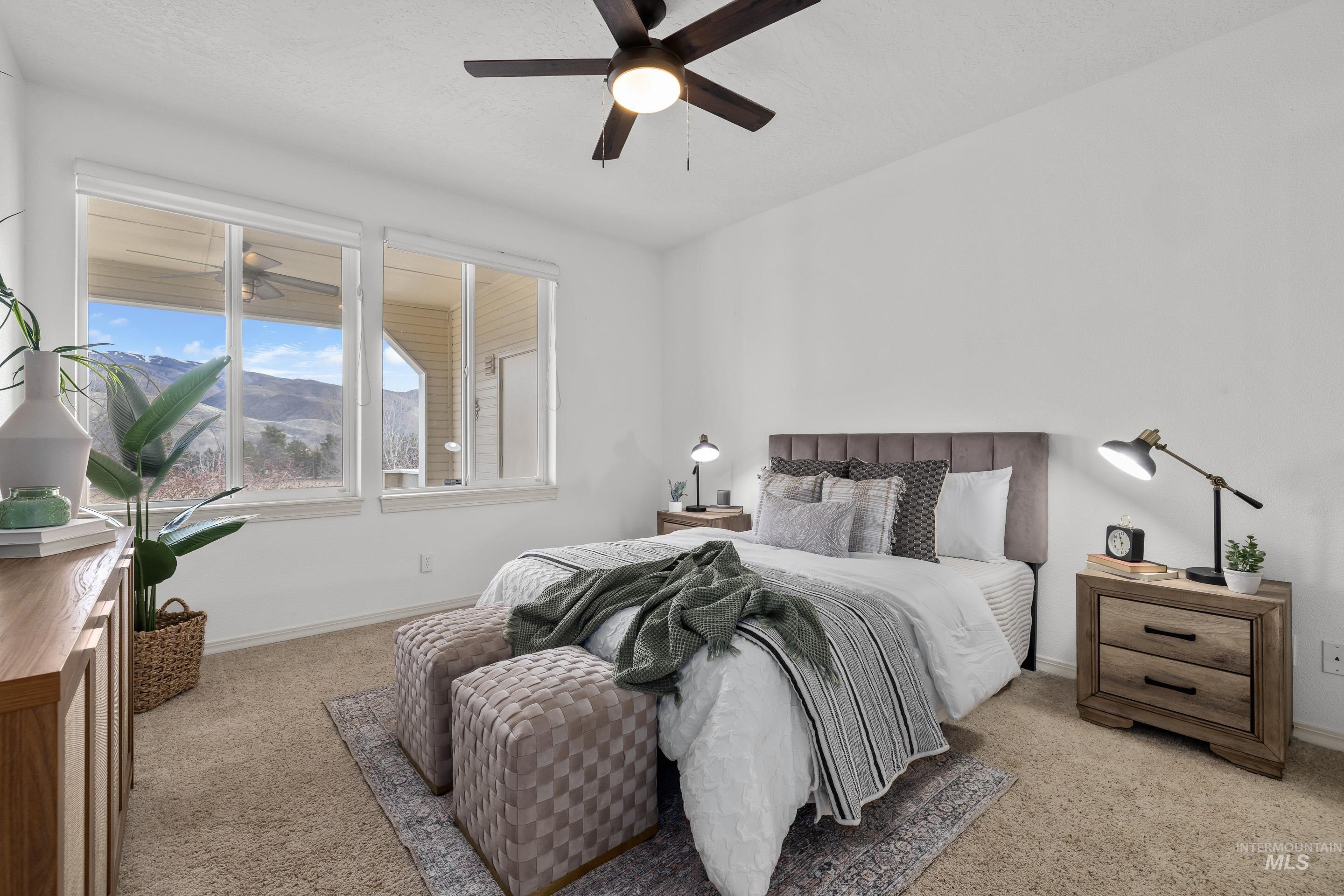 5116 S Surprise Way Property Photo 10