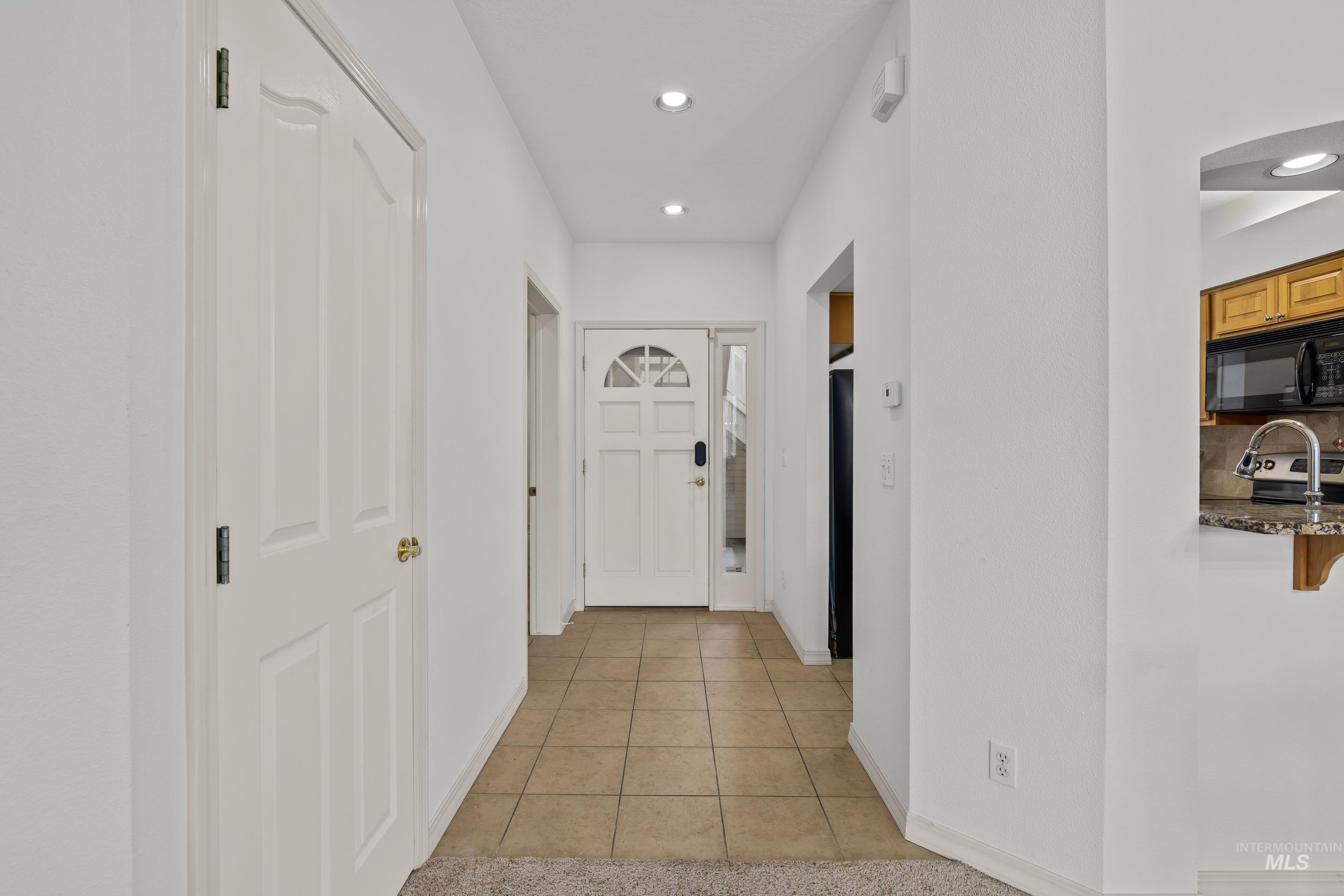 5116 S Surprise Way Property Photo 19