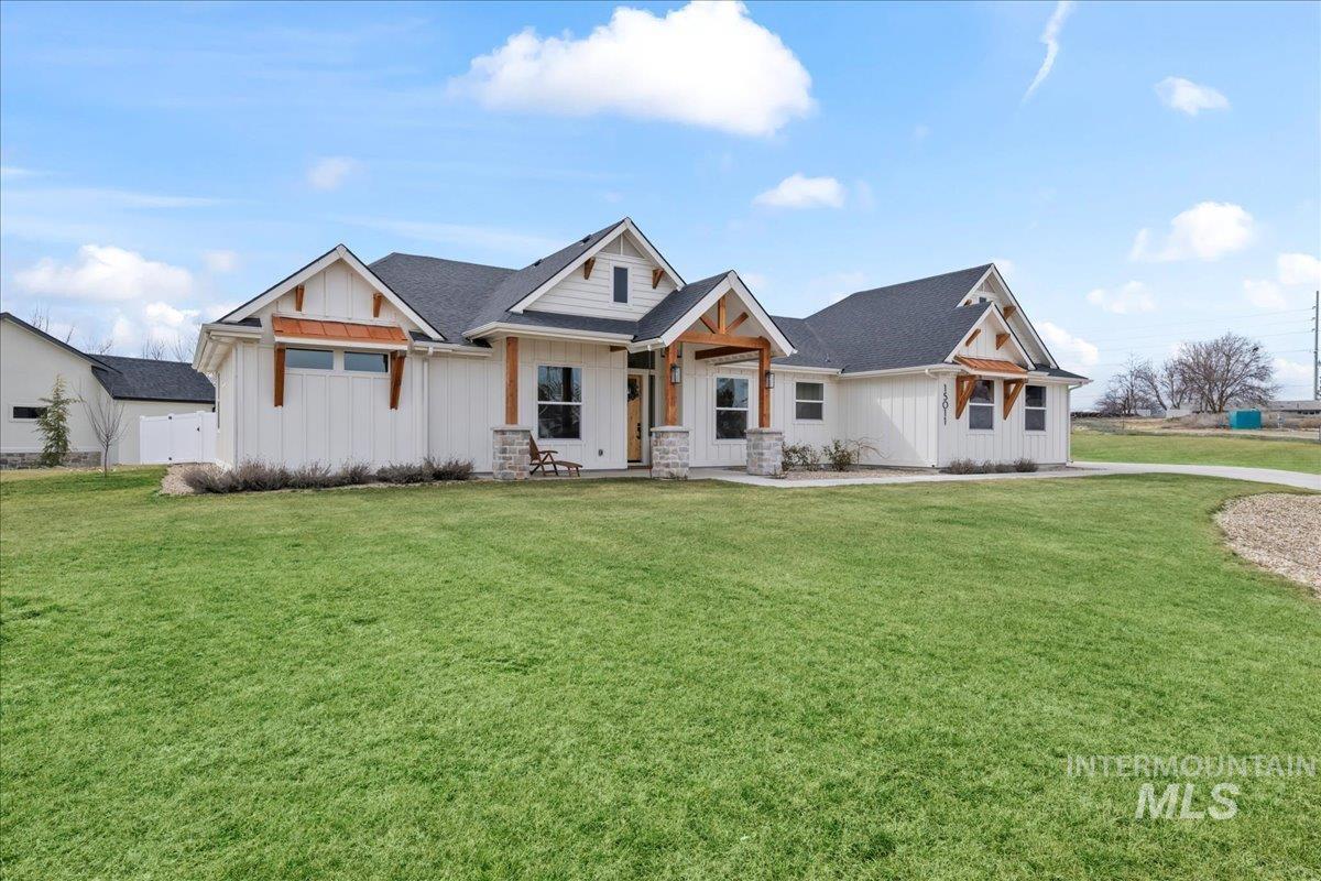 15011 Snow Mountain Property Photo 1