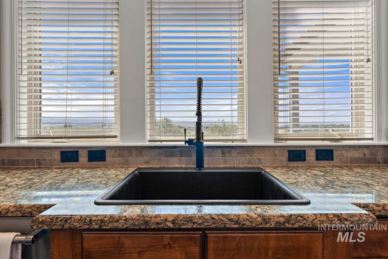 11157 W River Property Photo 18