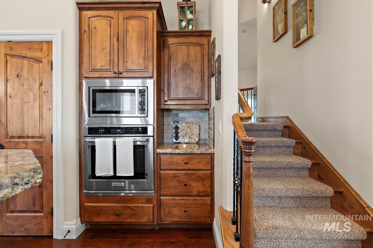 11157 W River Property Photo 19