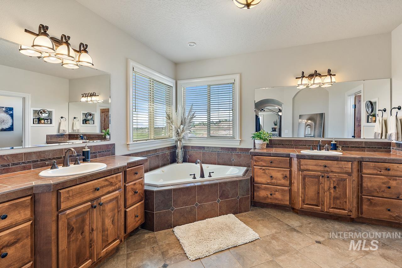 11157 W River Property Photo 27