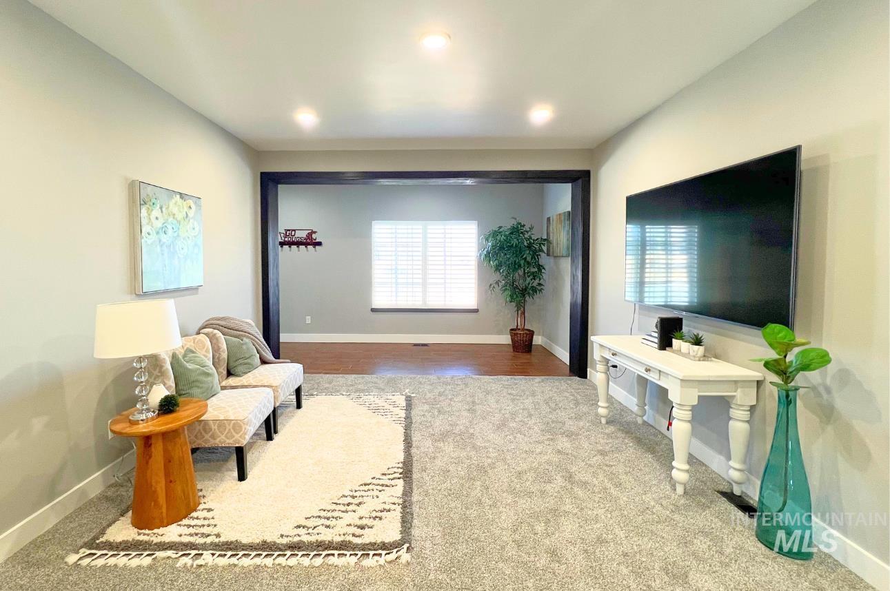 4030 N 3329 E Property Photo 5