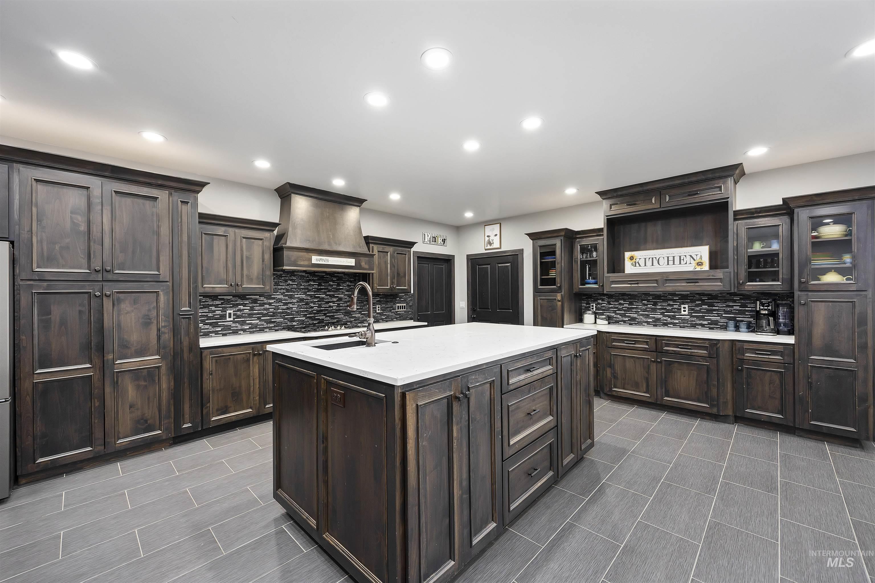 4030 N 3329 E Property Photo 10