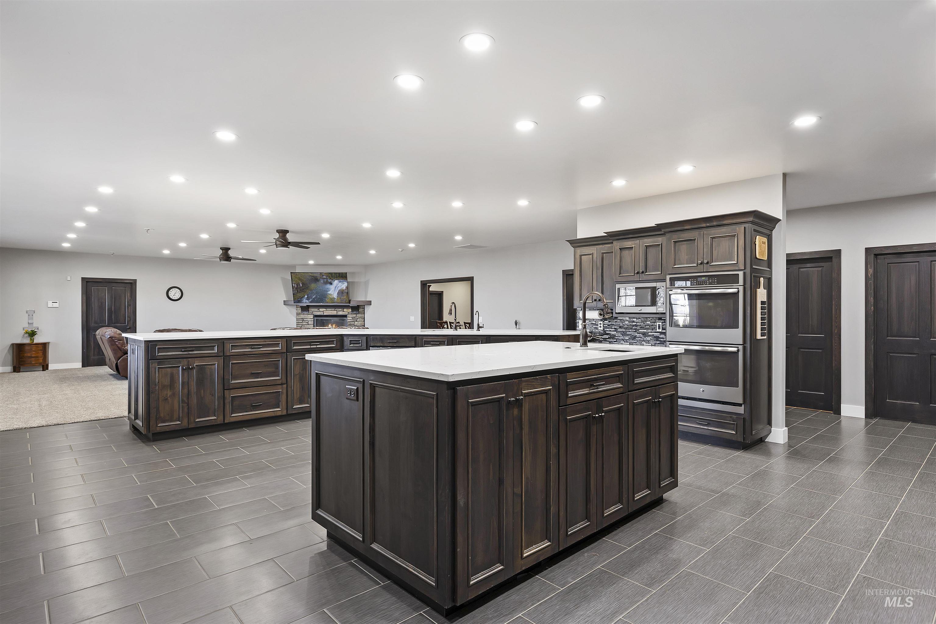 4030 N 3329 E Property Photo 14