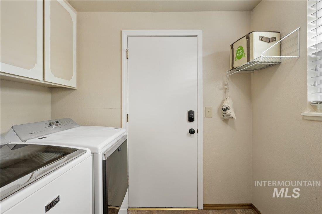 5328 W Bainbridge Dr. Property Photo 20