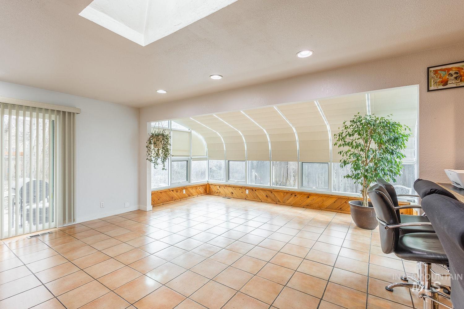 5539 W Waterwheel Dr Property Photo 11
