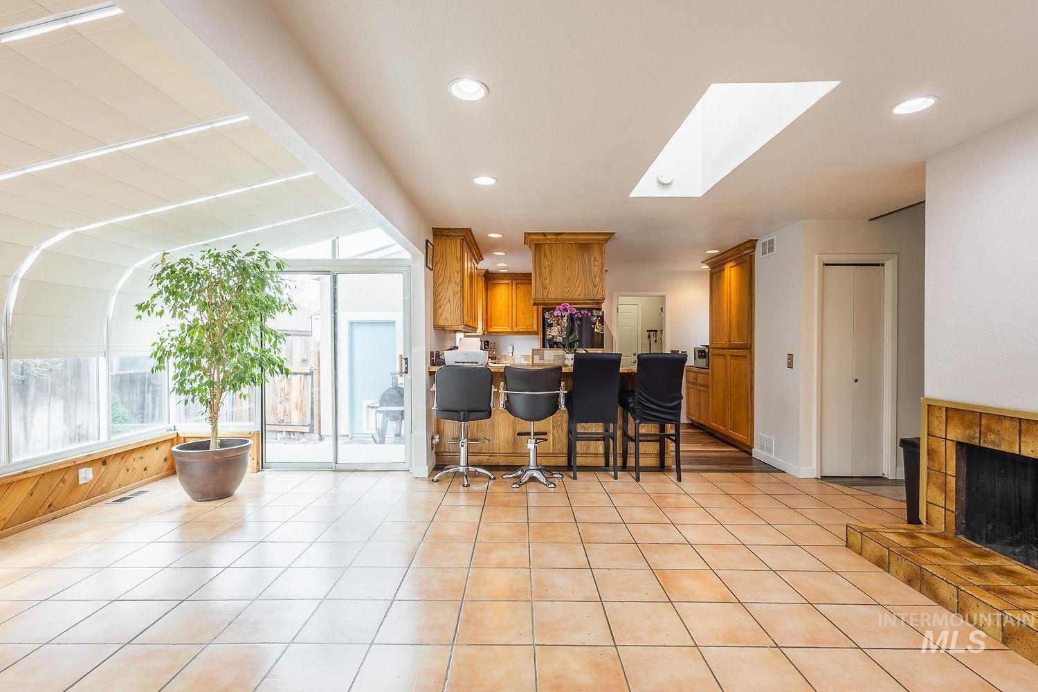 5539 W Waterwheel Dr Property Photo 13
