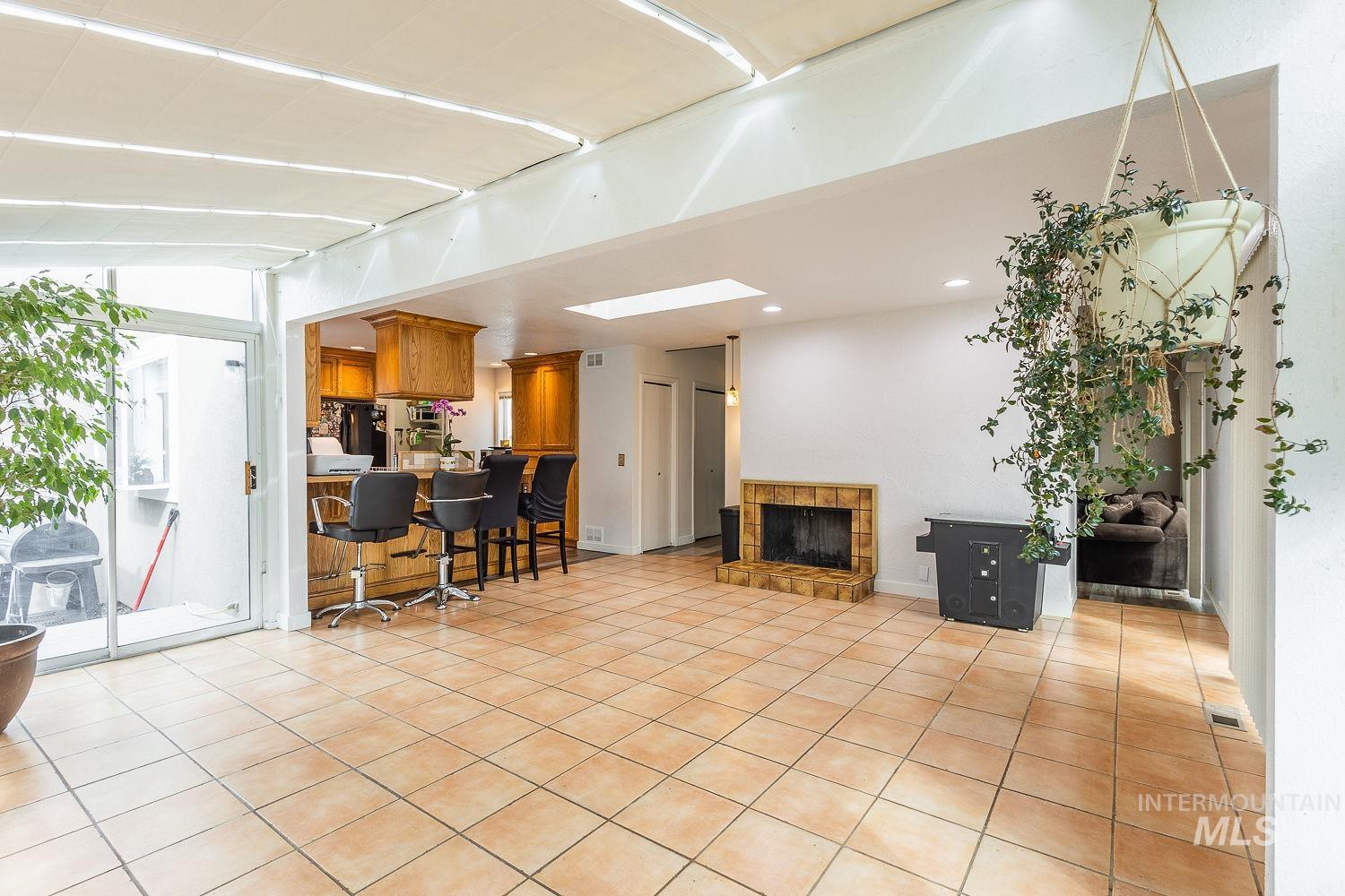 5539 W Waterwheel Dr Property Photo 14