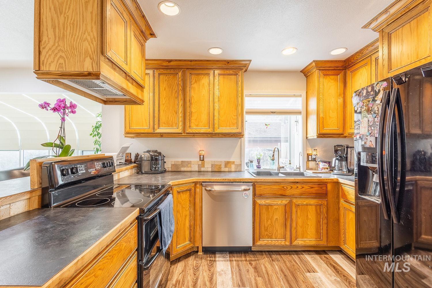 5539 W Waterwheel Dr Property Photo 18