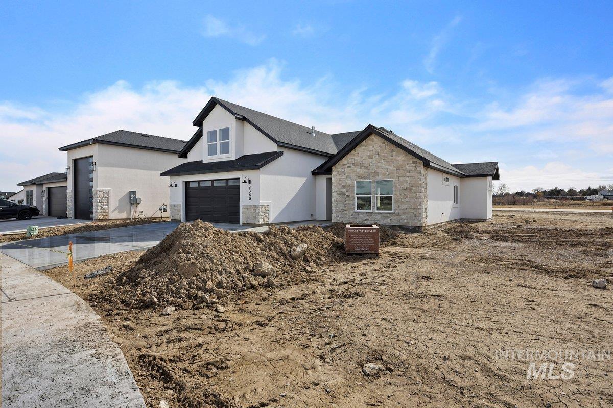 2360 Cattail Dr Property Photo 2